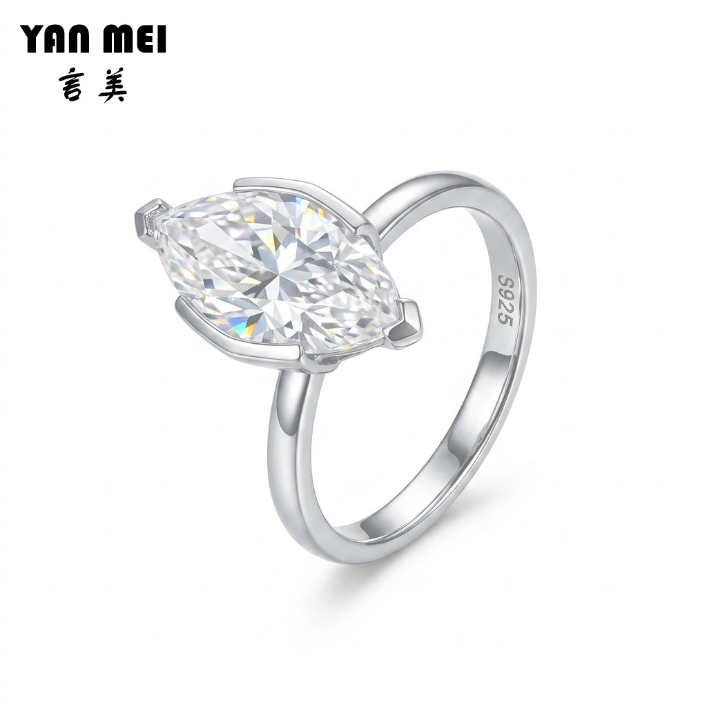 Pavé Band Ring
