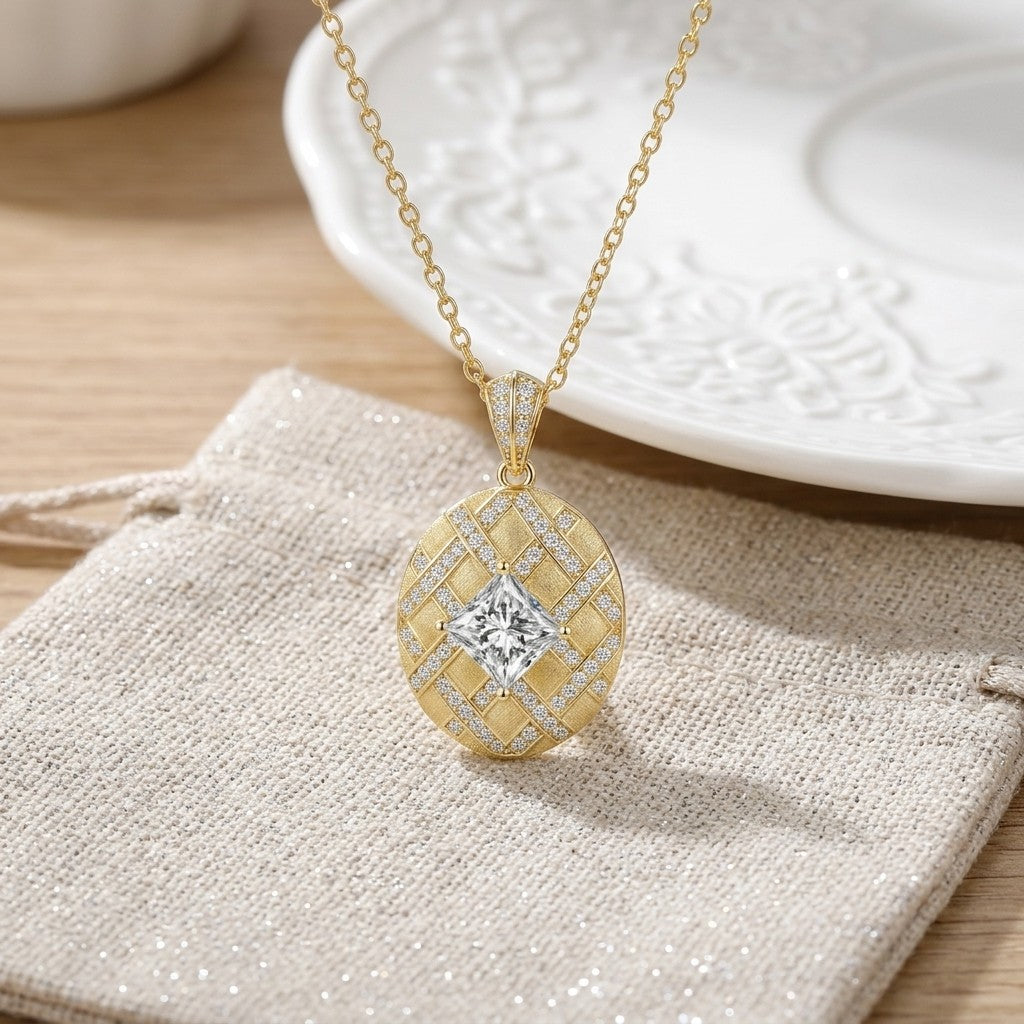 Brushed Lattice Pendant Necklace
