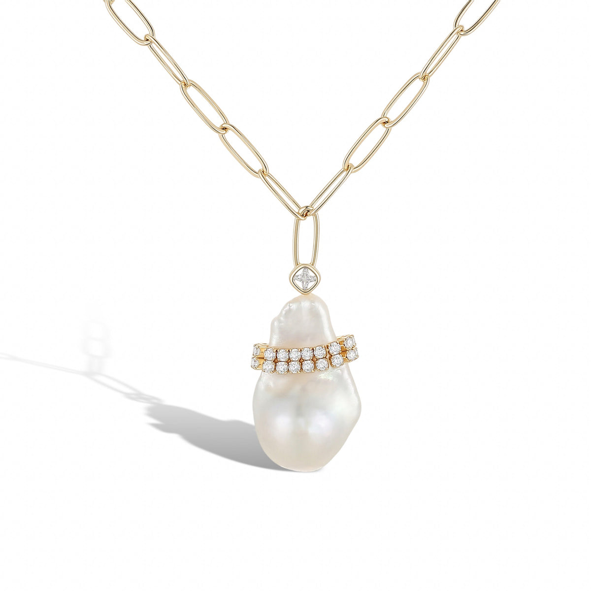 Douceur Subtle Baroque Pearl White Necklace