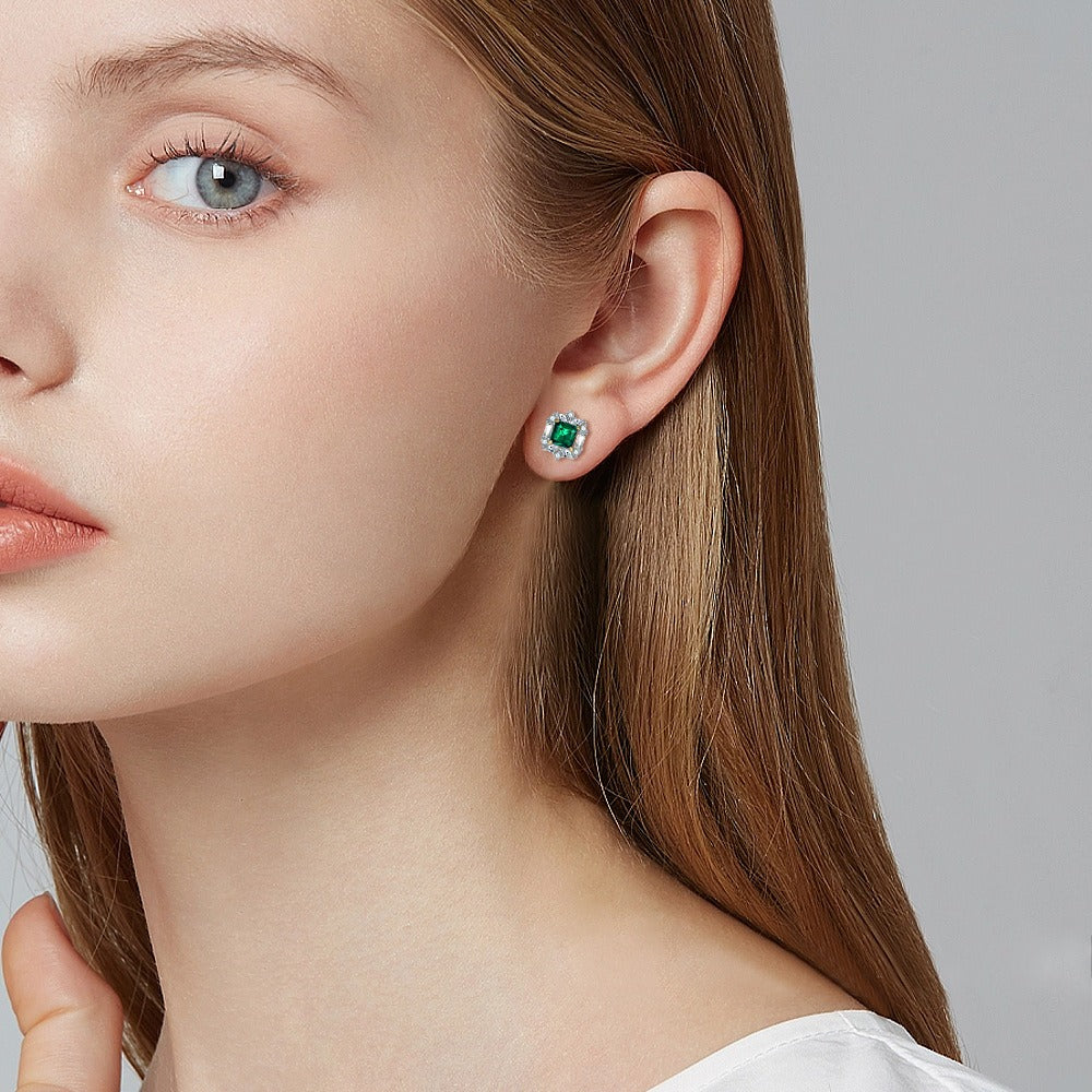 Éoleine Green Square Stud Earrings