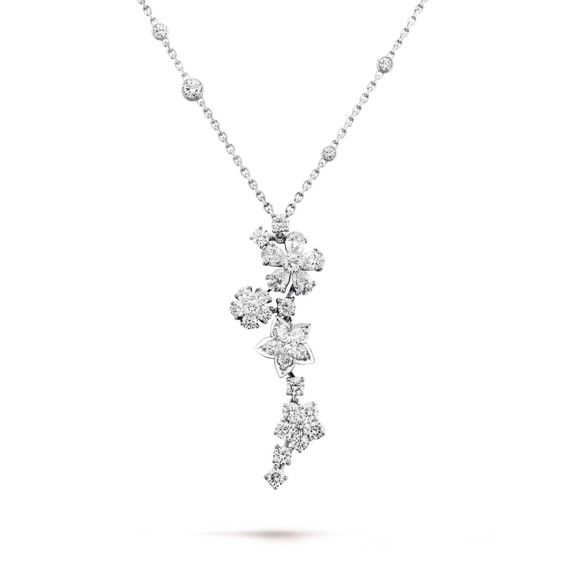 Jeanne Blooming White Floral Necklace
