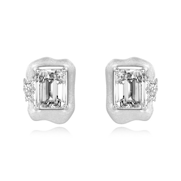 Moissanite Bar Stud Earrings